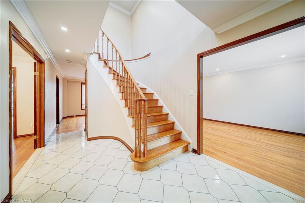 312 Huntingwood Drive Property Photo 10