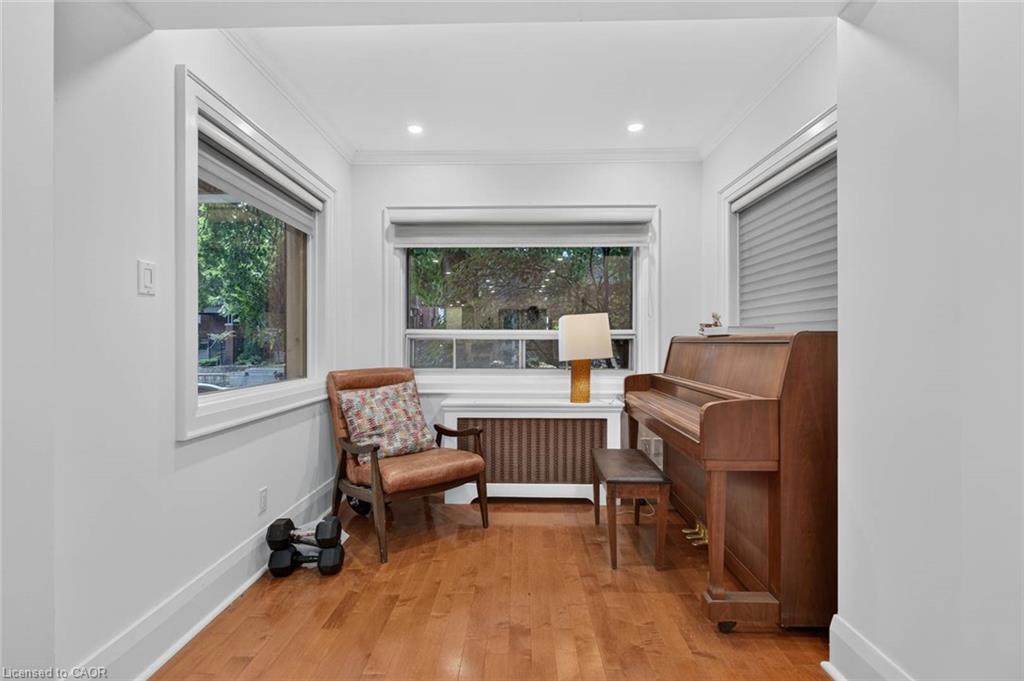 19 Belle Ayre Boulevard Property Photo 9