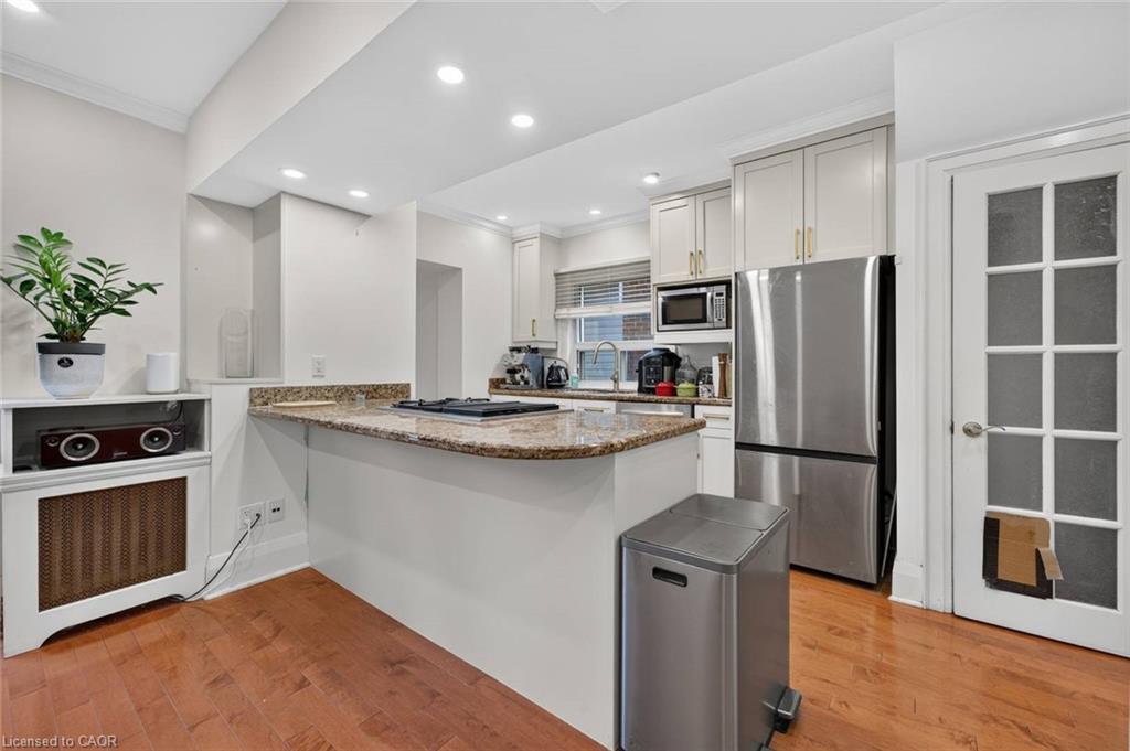19 Belle Ayre Boulevard Property Photo 11