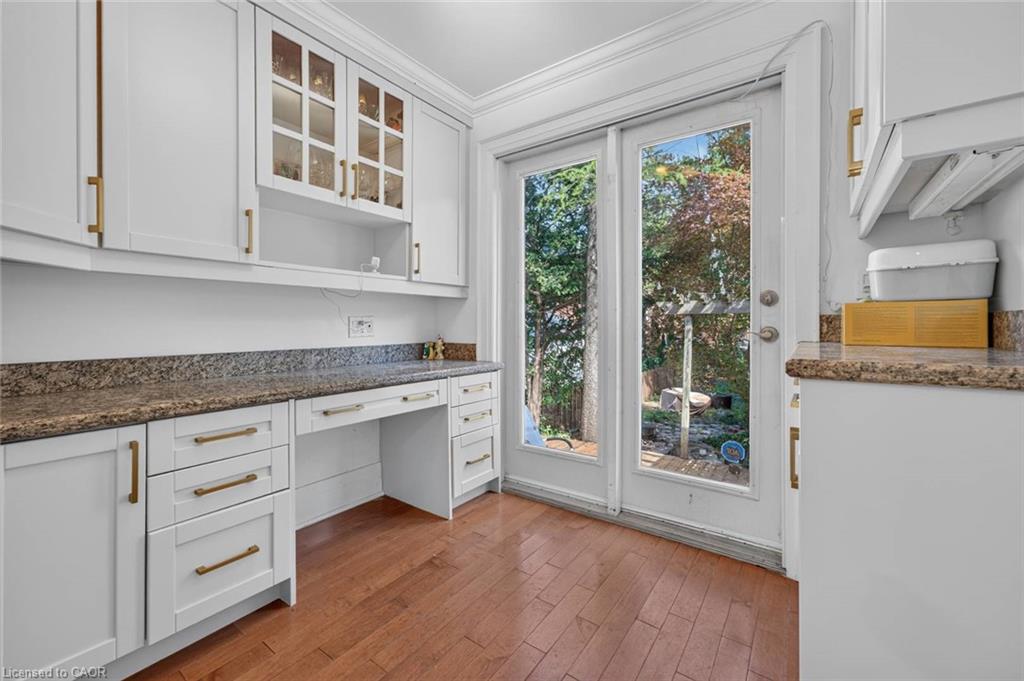 19 Belle Ayre Boulevard Property Photo 16