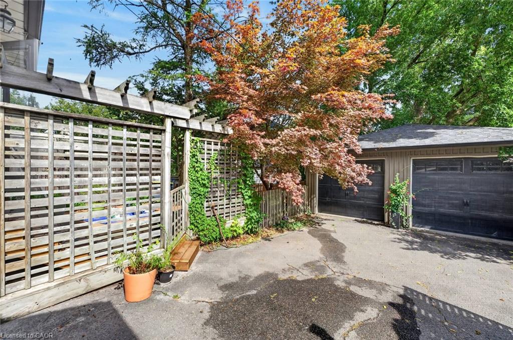 19 Belle Ayre Boulevard Property Photo 27