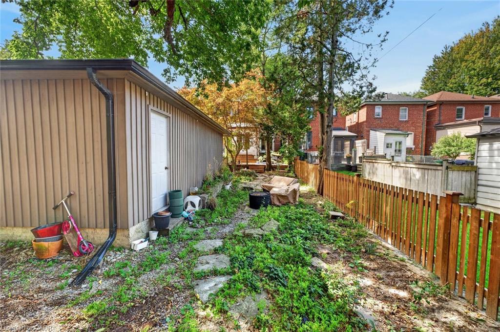 19 Belle Ayre Boulevard Property Photo 33