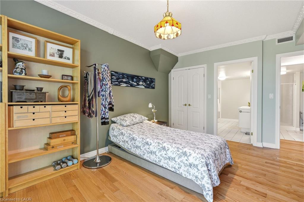 404-77 Governor's Road Property Photo 19
