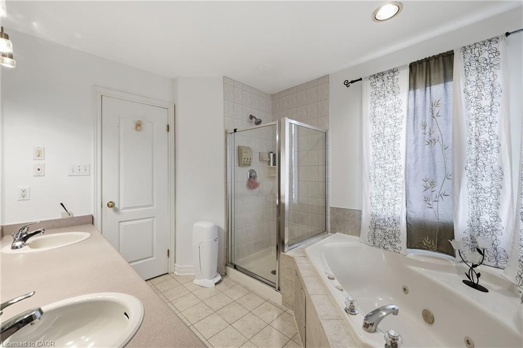 11 Redtail Crescent Property Photo 26