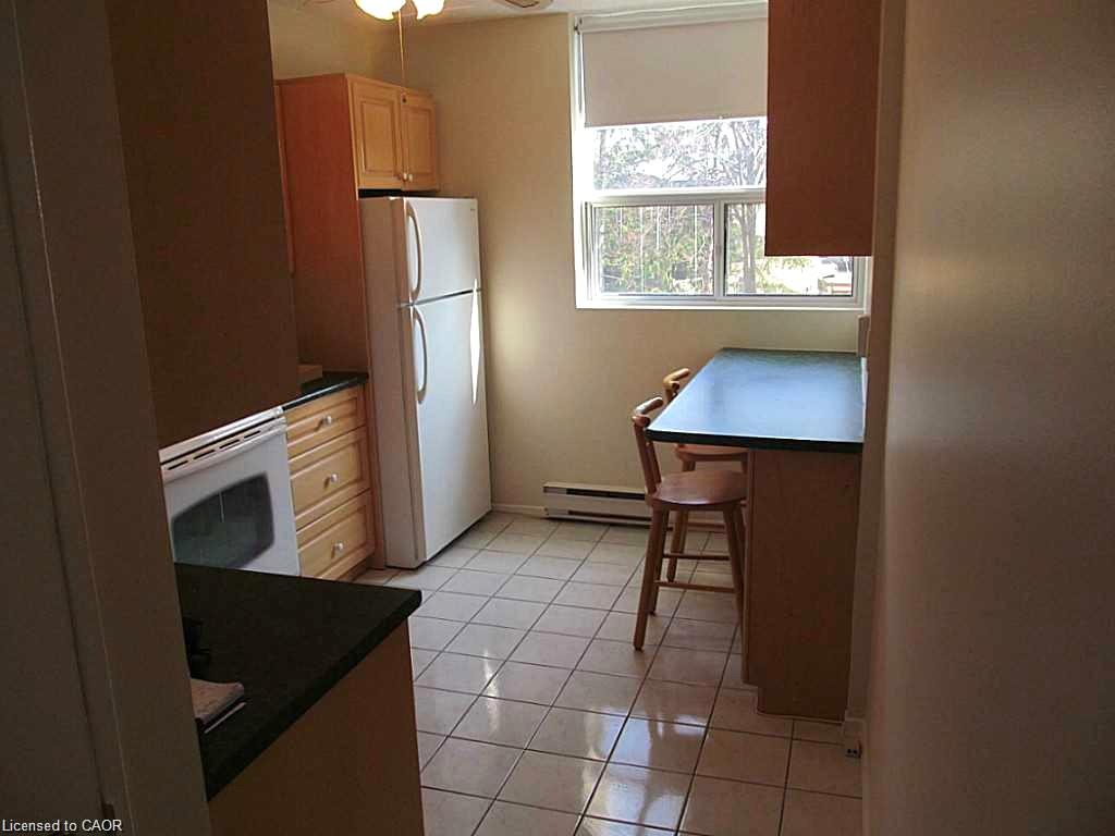209-700 Dynes Road Property Photo 5