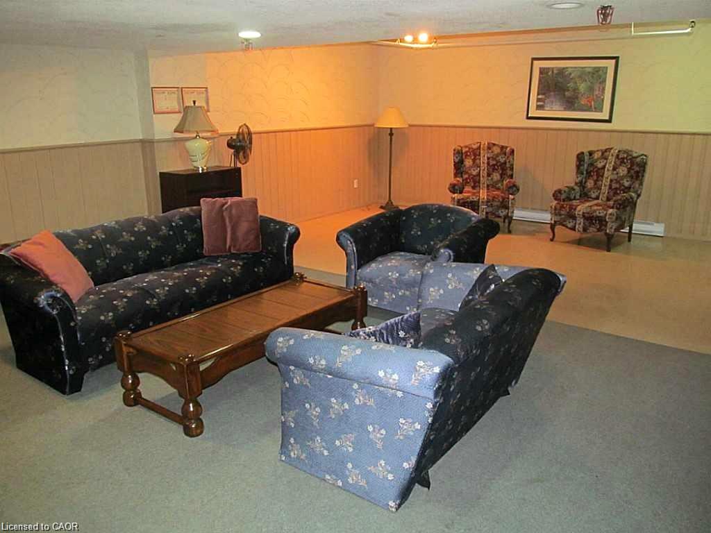 209-700 Dynes Road Property Photo 21