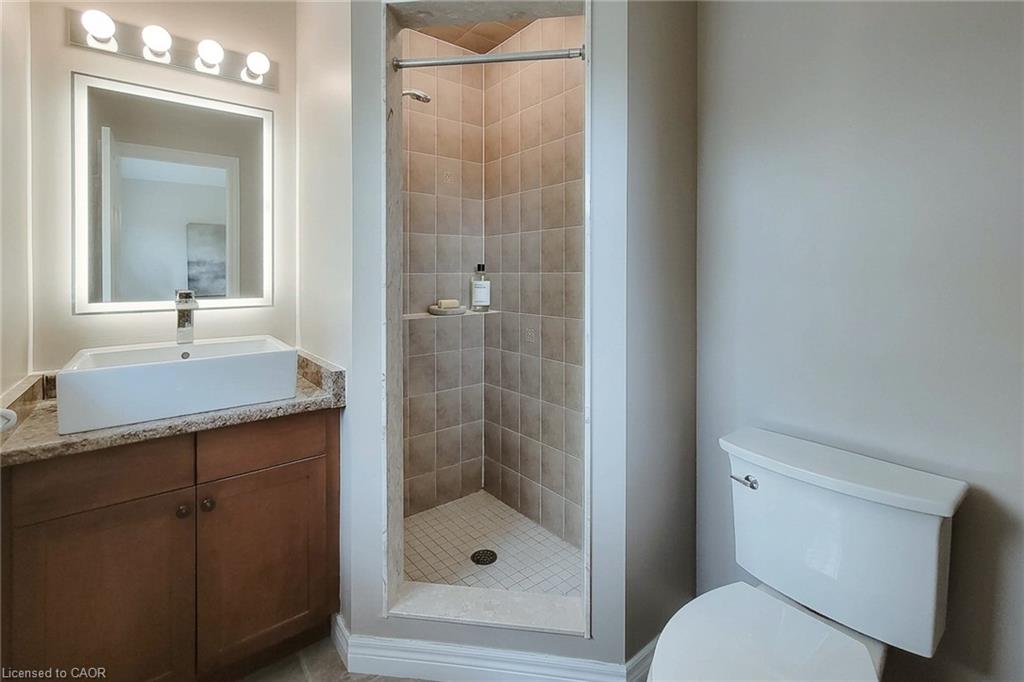 214 Cloverleaf Drive Property Photo 36