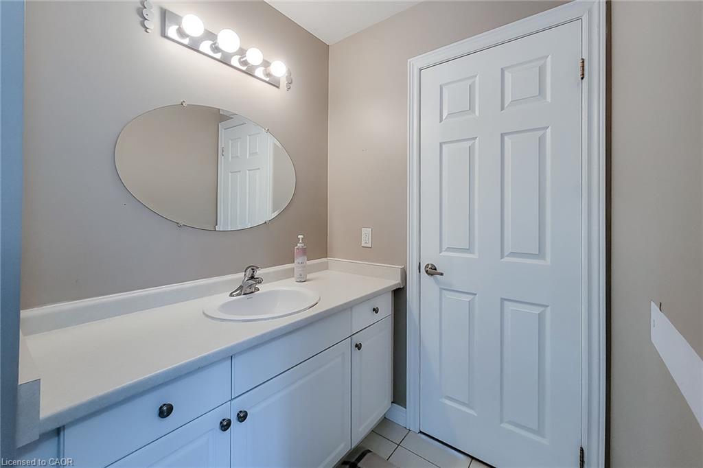 214 Cloverleaf Drive Property Photo 40