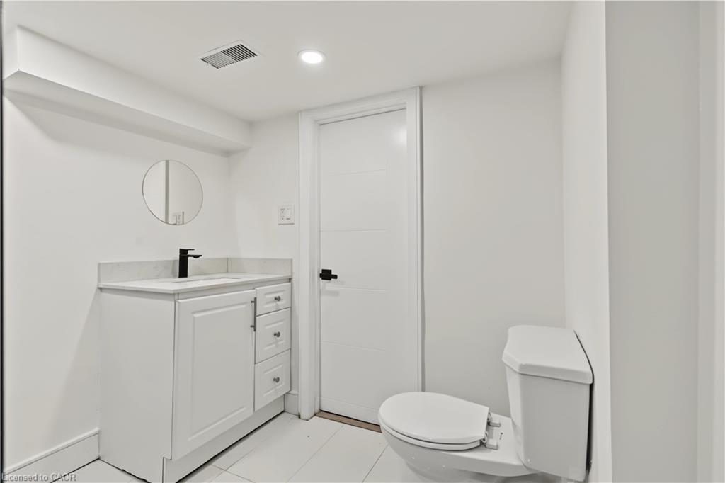 145 Gage Avenue N Property Photo 43