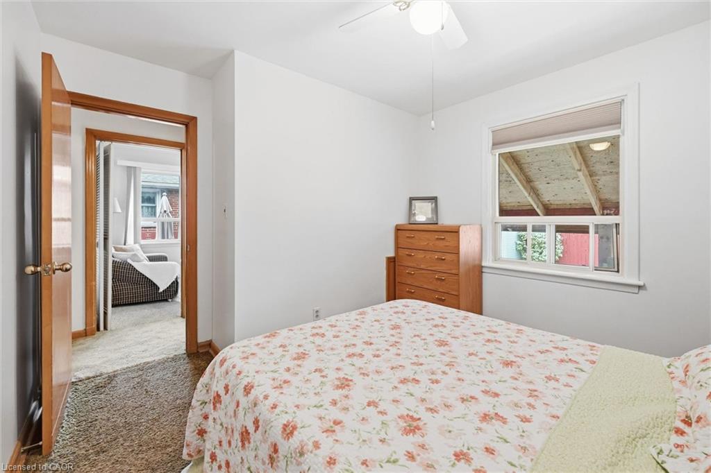 342 East 16th Street Property Photo 15
