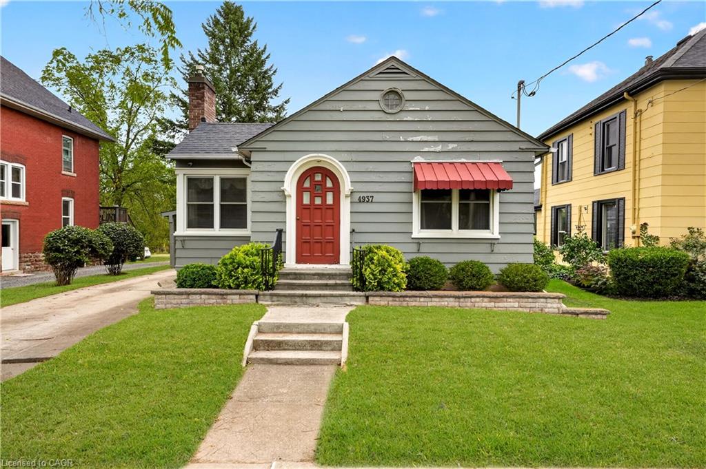4937 King Street Property Photo 1