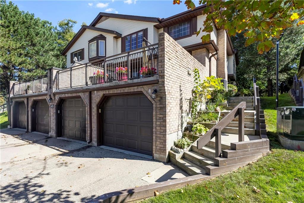 4-475 Beechwood Drive Property Photo 2