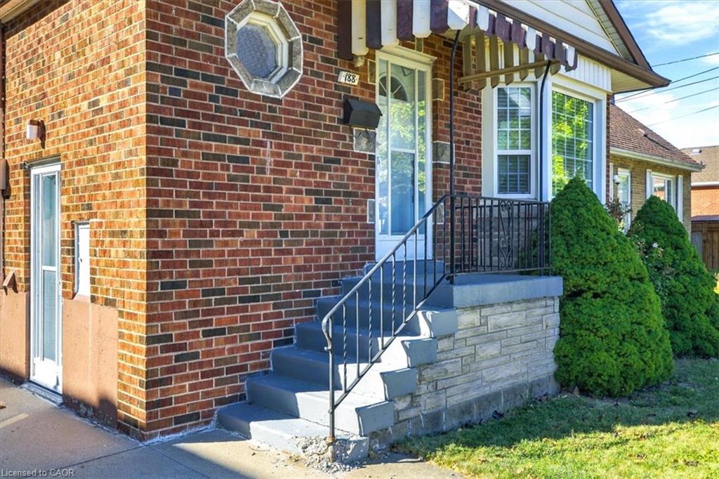 188 Erin Avenue Property Photo 8