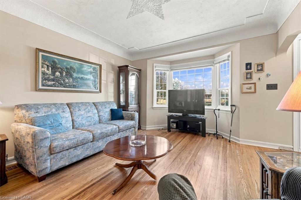 188 Erin Avenue Property Photo 13