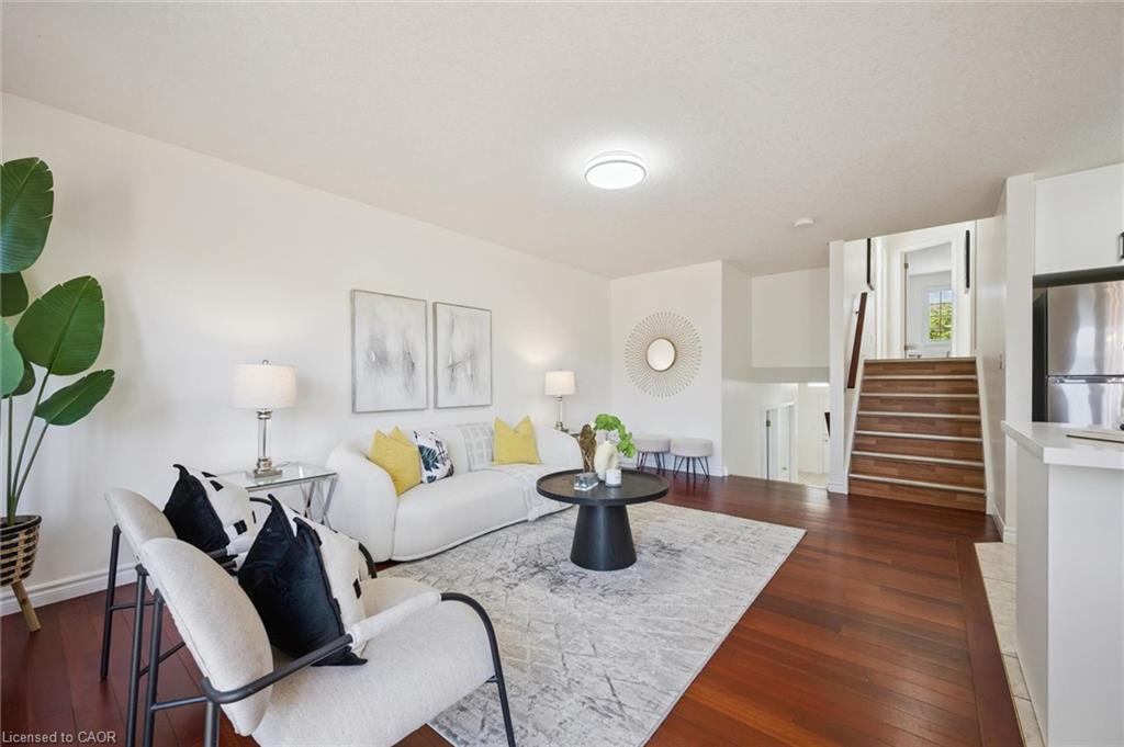 206 Buttercup Court Property Photo 13