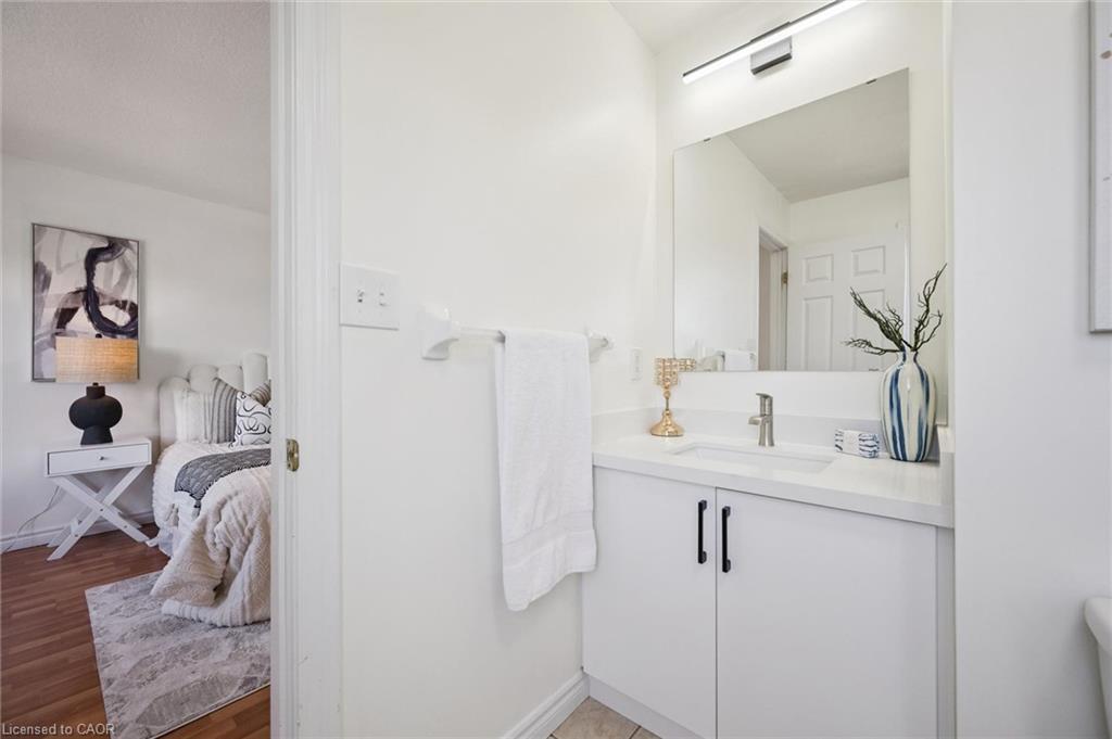 206 Buttercup Court Property Photo 24