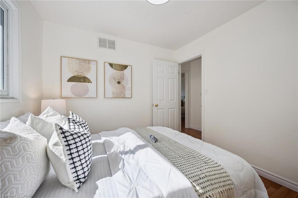 206 Buttercup Court Property Photo 28