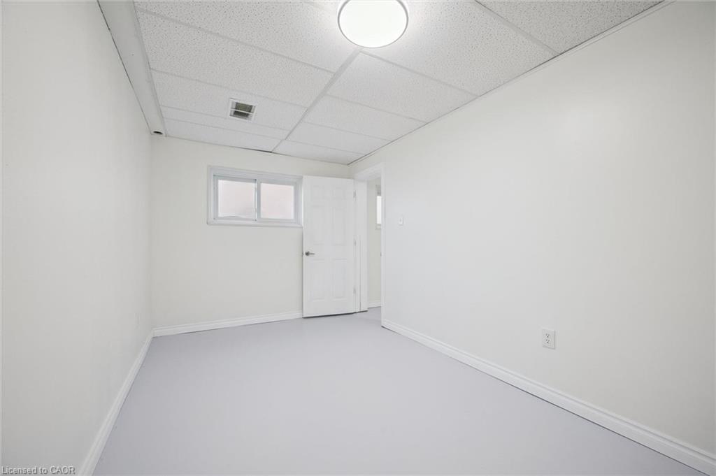 206 Buttercup Court Property Photo 34