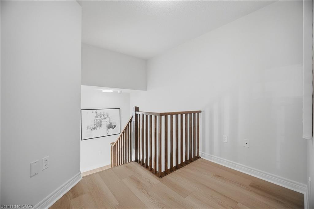 98 Bloom Crescent Property Photo 25