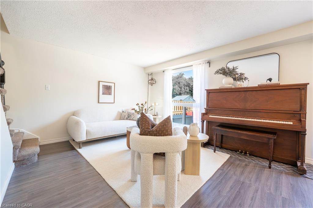 34 Camrose Court Property Photo 17