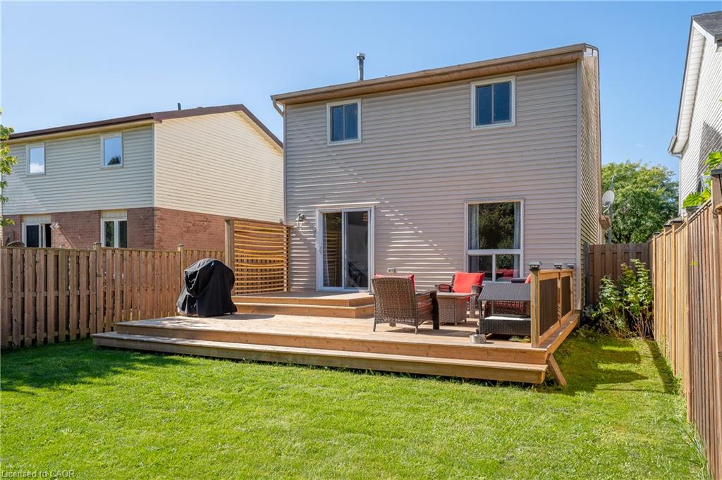 34 Camrose Court Property Photo 37