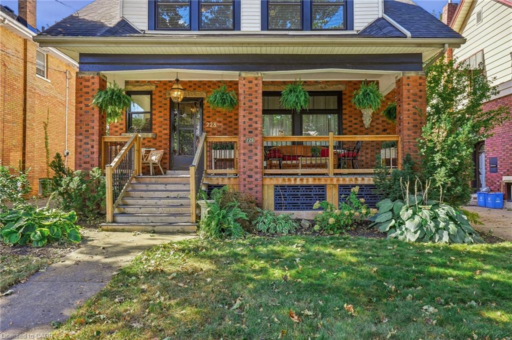 228 Sherman Avenue S Property Photo 3