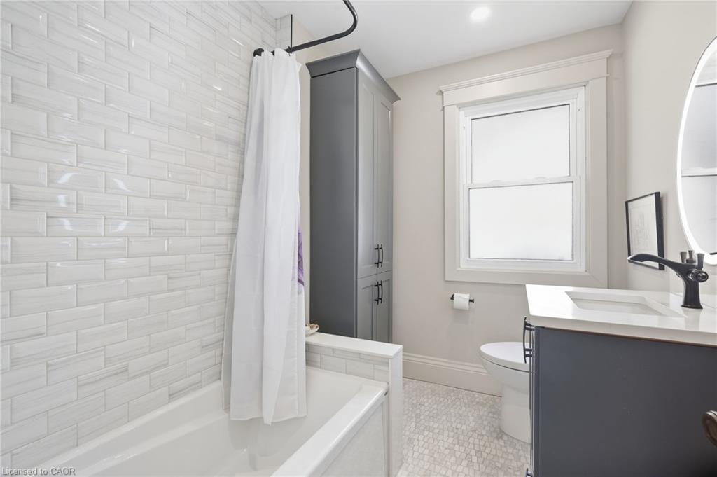 228 Sherman Avenue S Property Photo 30