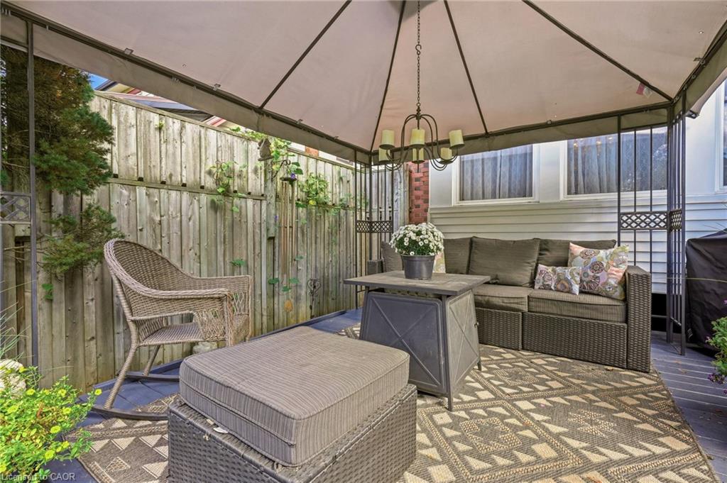 228 Sherman Avenue S Property Photo 42