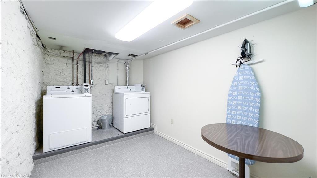 731 Princes Street N Property Photo 10