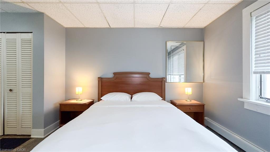 731 Princes Street N Property Photo 23