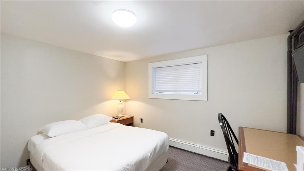 731 Princes Street N Property Photo 32