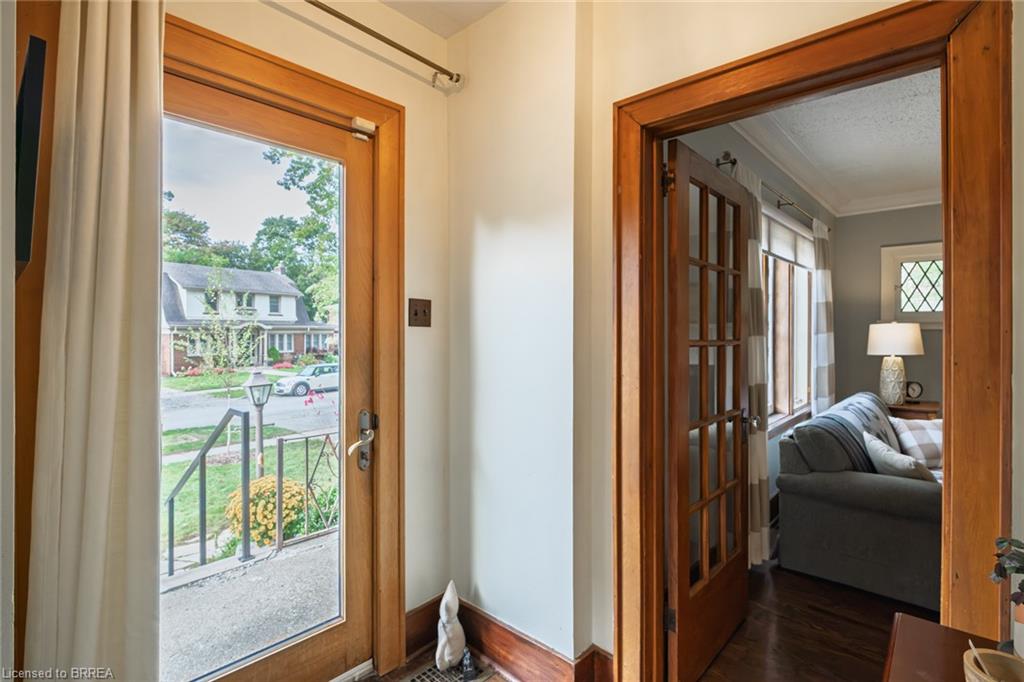 17 Lincoln Avenue Property Photo 13