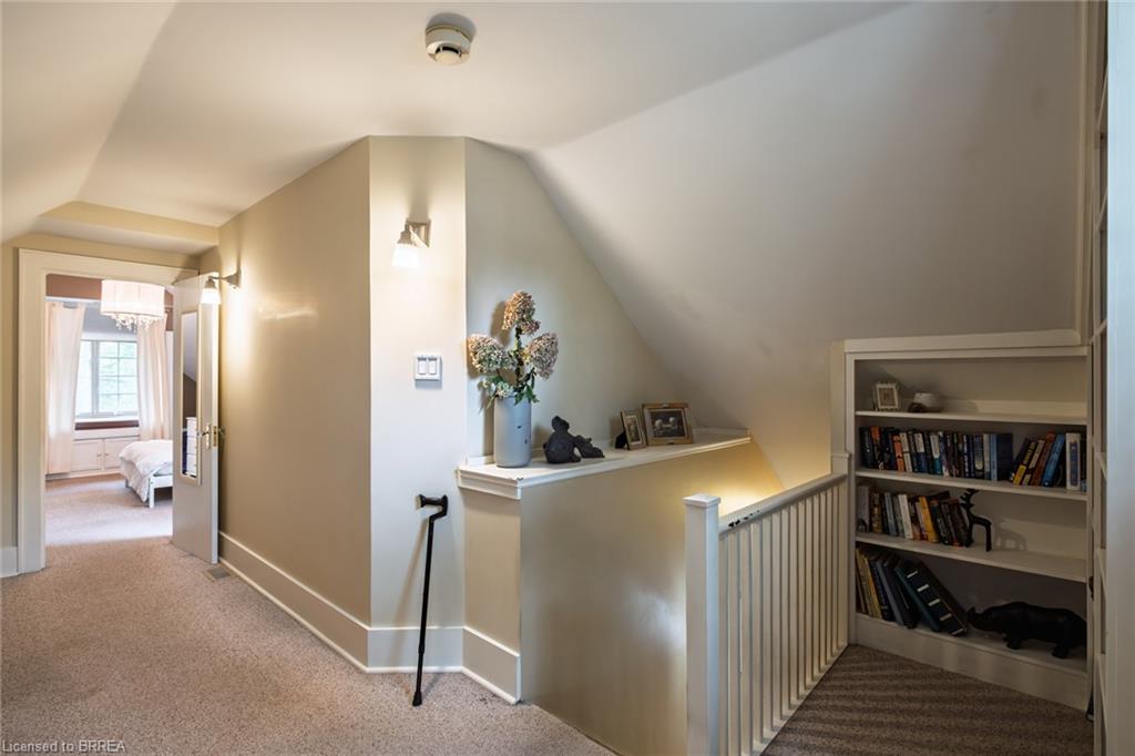 17 Lincoln Avenue Property Photo 33