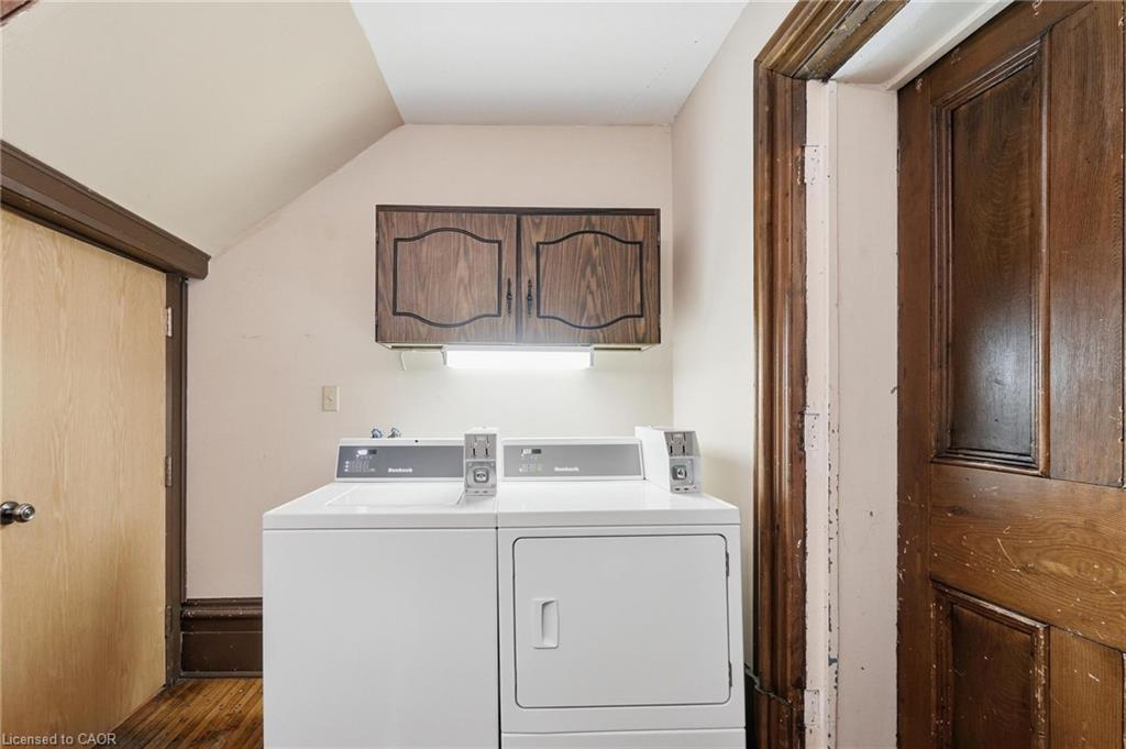 769 Princes Street N Property Photo 7