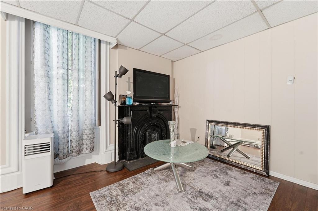 769 Princes Street N Property Photo 11
