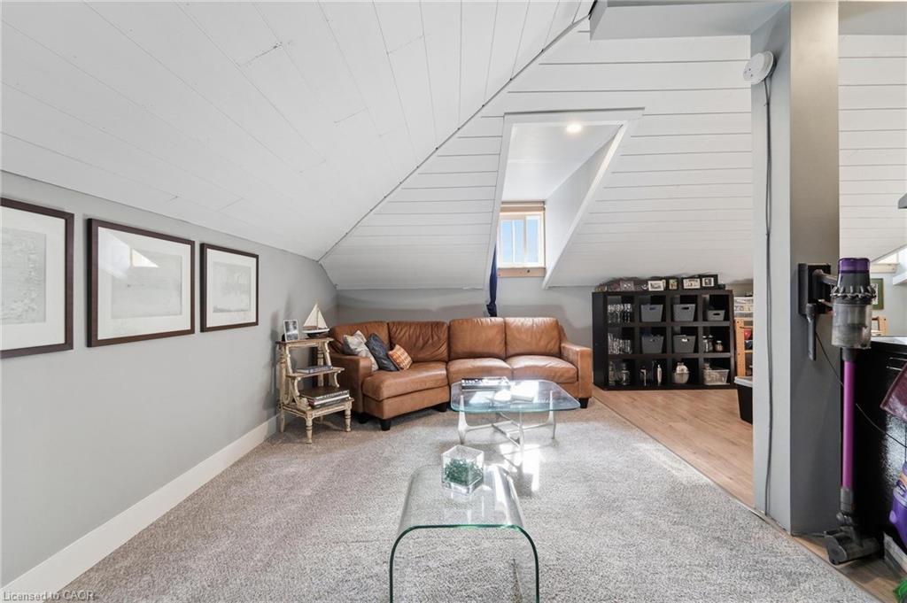 769 Princes Street N Property Photo 26