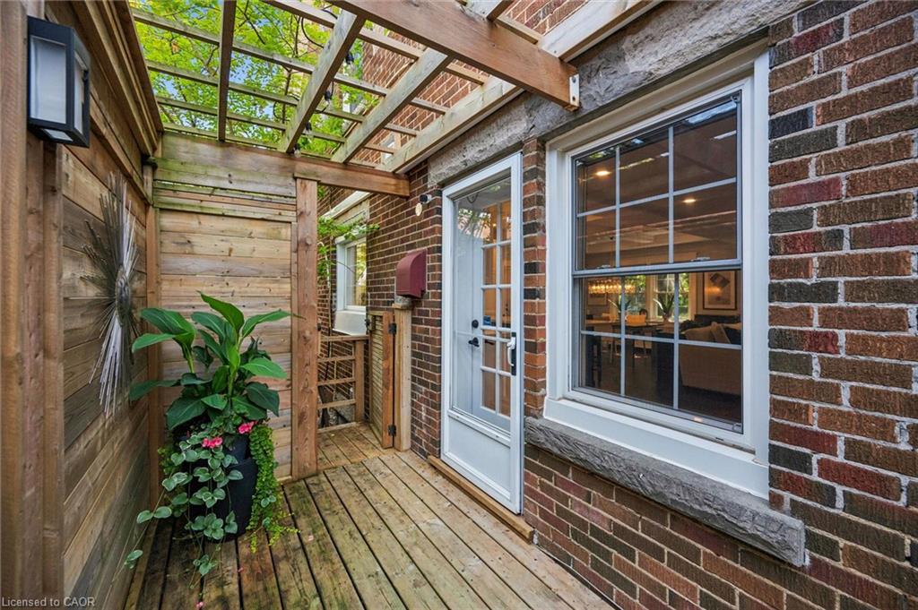 1 Barber Avenue Property Photo 31