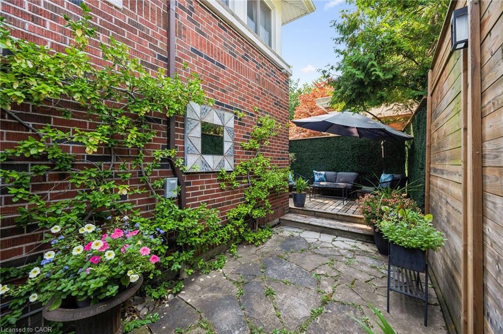 1 Barber Avenue Property Photo 33