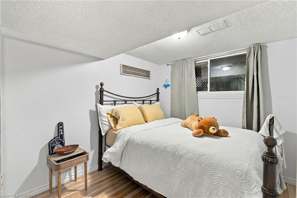 12 Glamis Court Property Photo 11