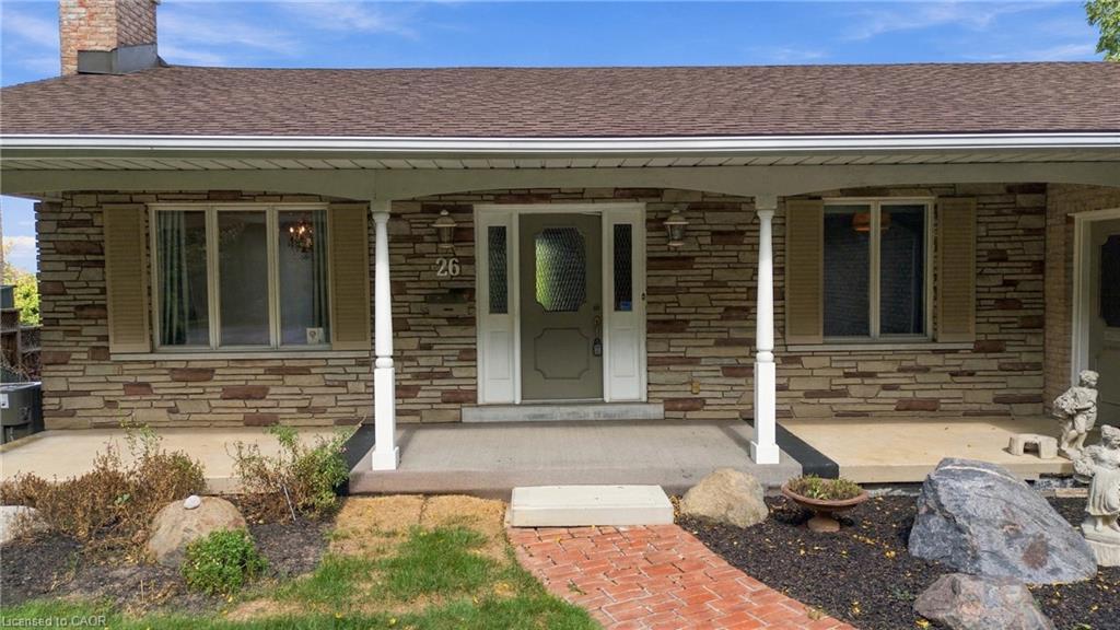 26 Leslie Drive Property Photo 5