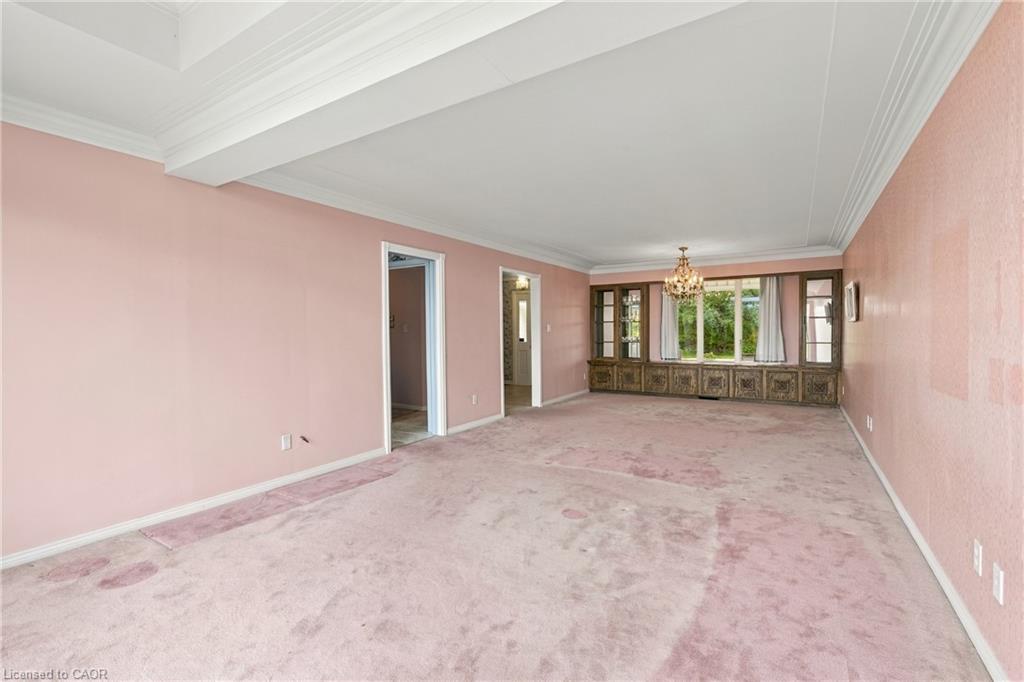26 Leslie Drive Property Photo 8
