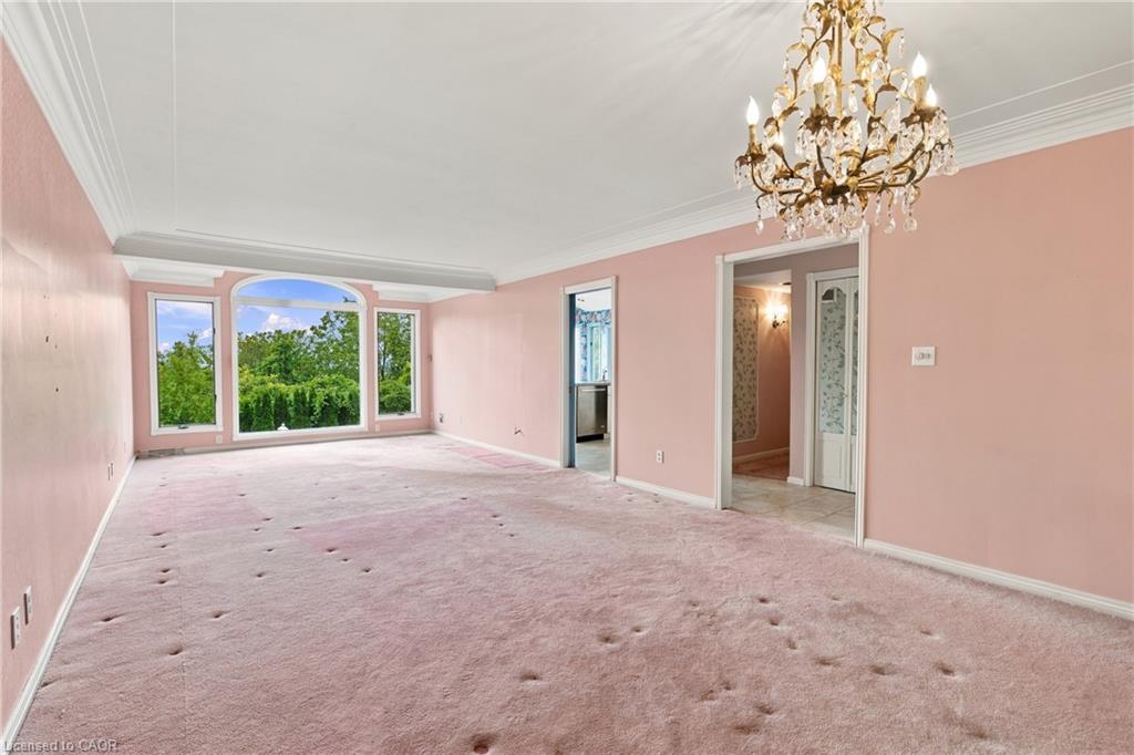 26 Leslie Drive Property Photo 9
