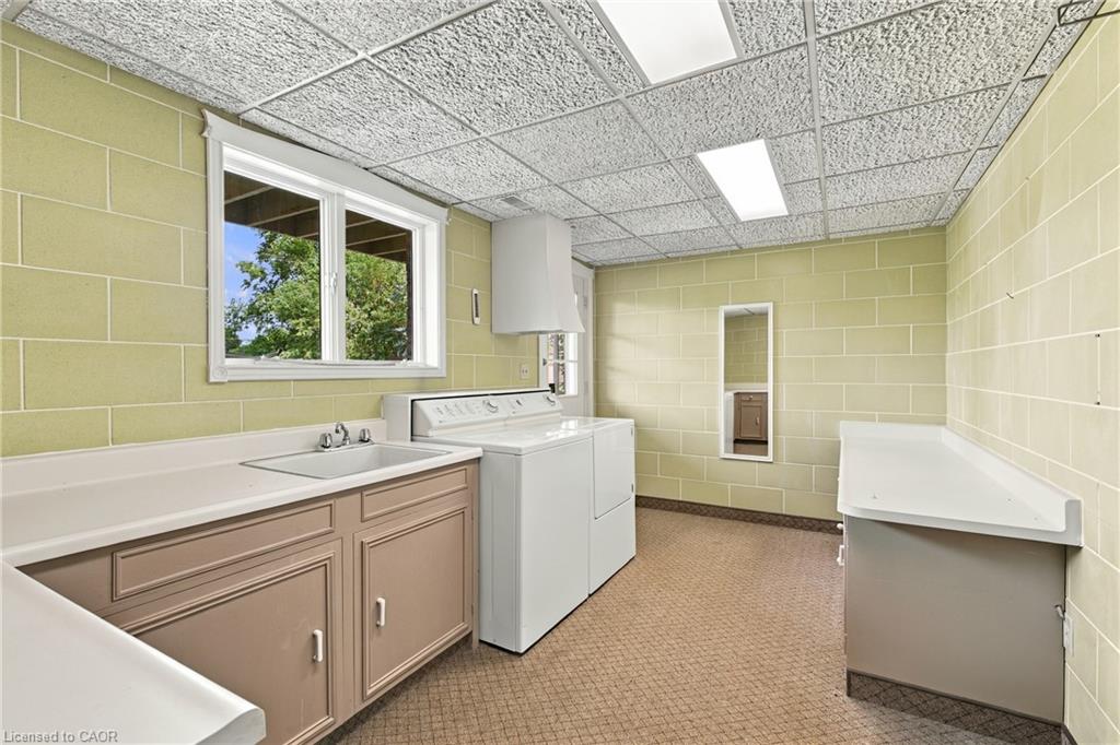 26 Leslie Drive Property Photo 43