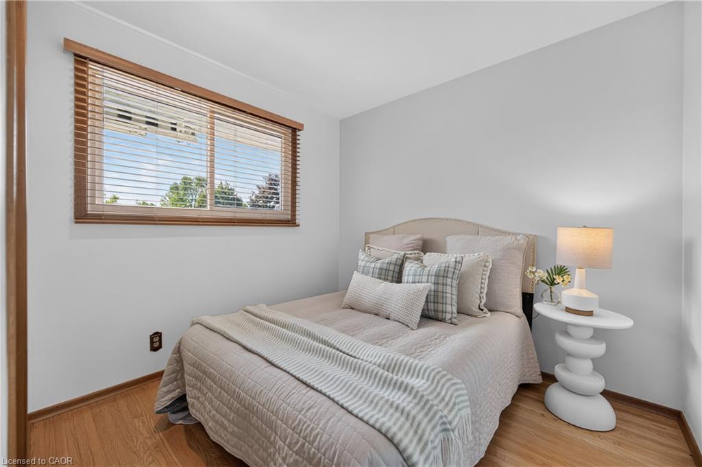 107 Laurentian Drive Property Photo 18