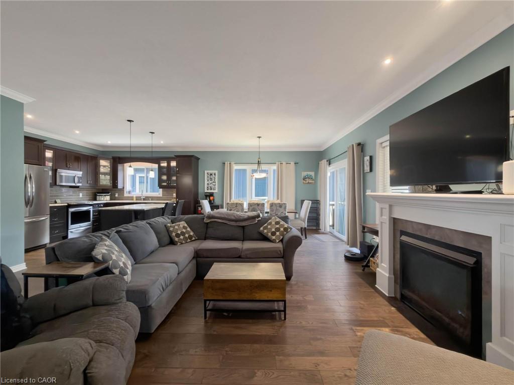 9 Postma Drive Property Photo 14