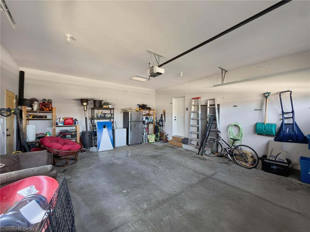 9 Postma Drive Property Photo 31