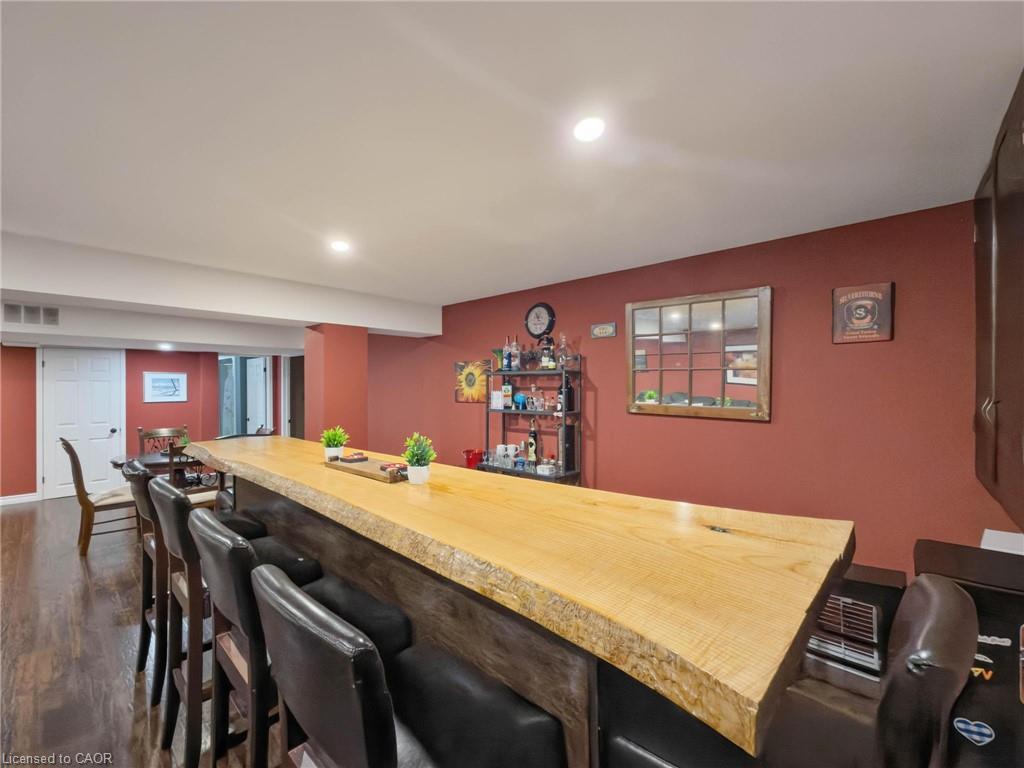 9 Postma Drive Property Photo 35