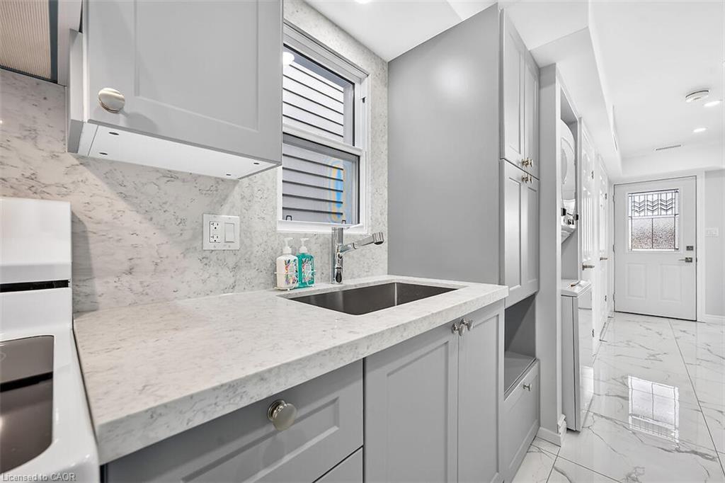 4 Albemarle Street Property Photo 12
