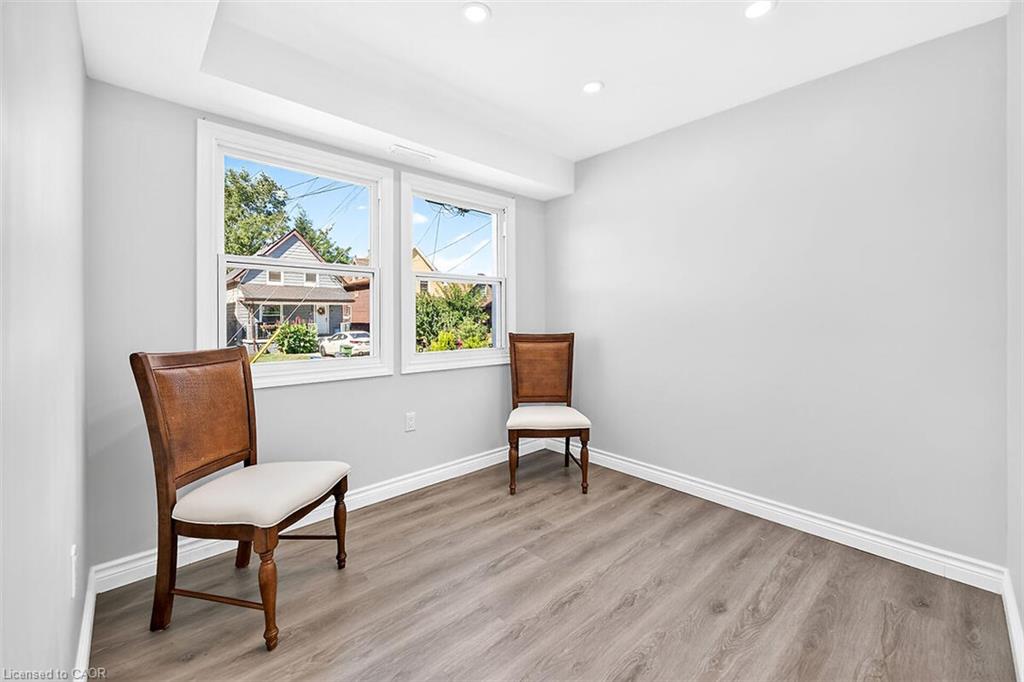 4 Albemarle Street Property Photo 15