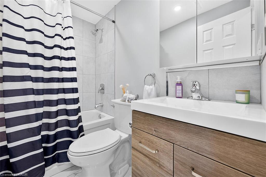 4 Albemarle Street Property Photo 16
